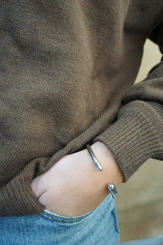 Half Open Cuff