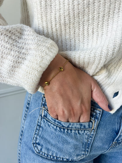 Dainty Heart Bracelet