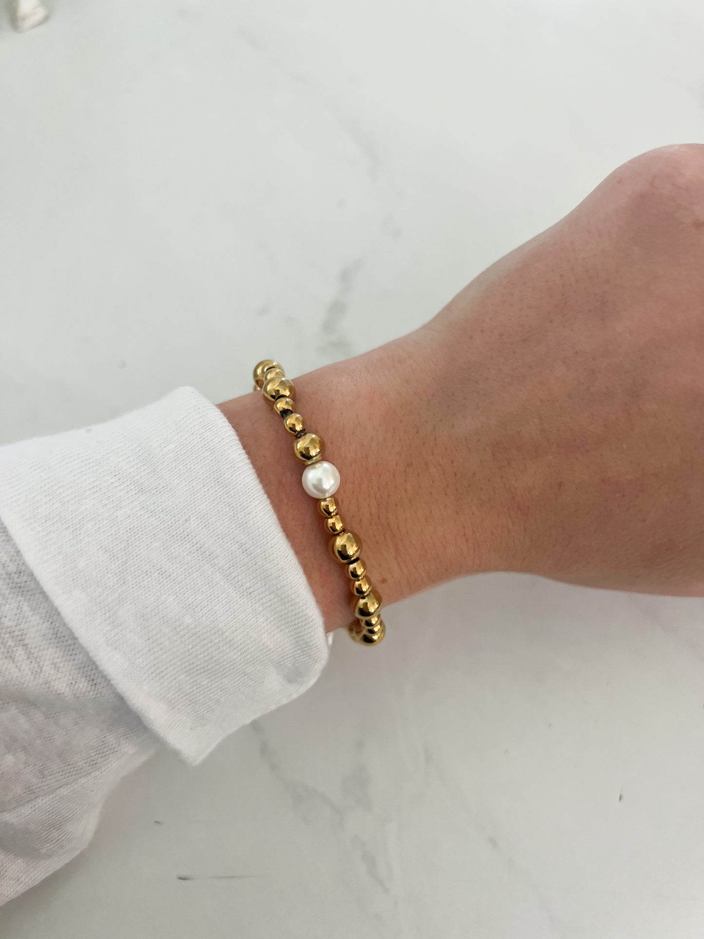 White Pearl Bracelet