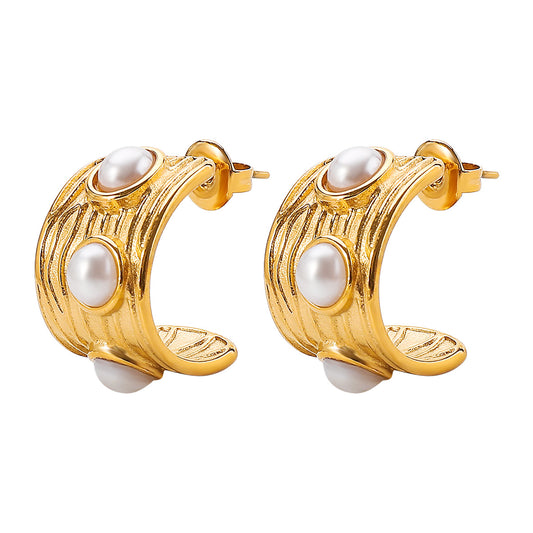 Dylan Pearl Earrings