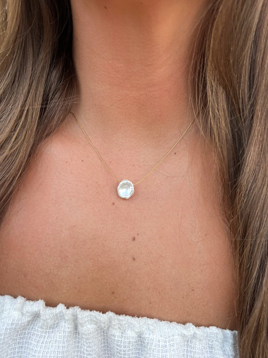 Sloane Pearl Necklace
