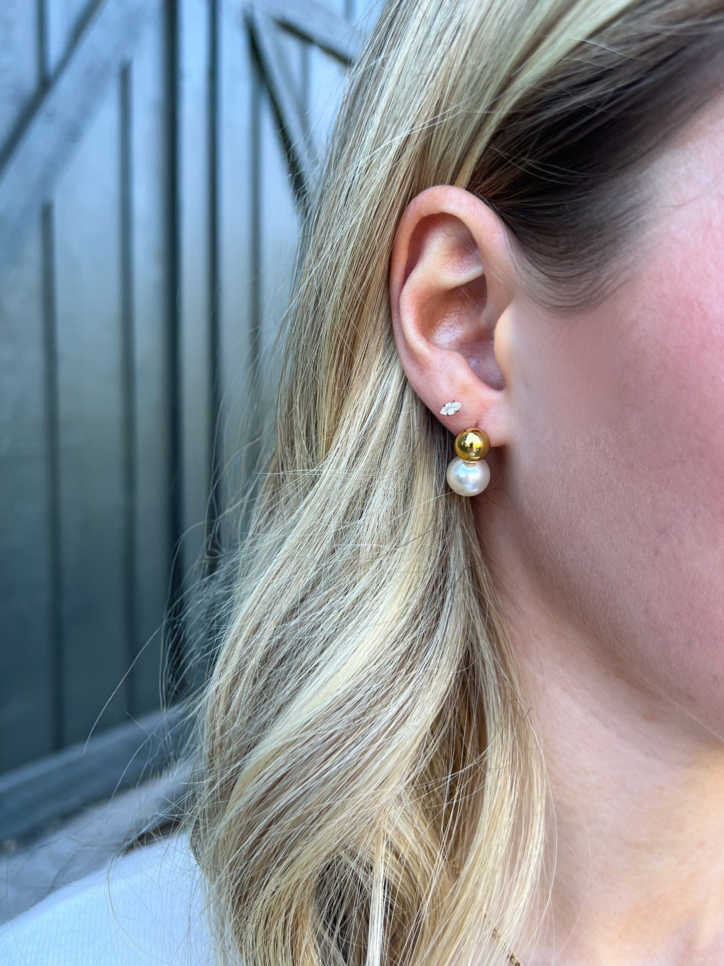 Cally Pearl Studs